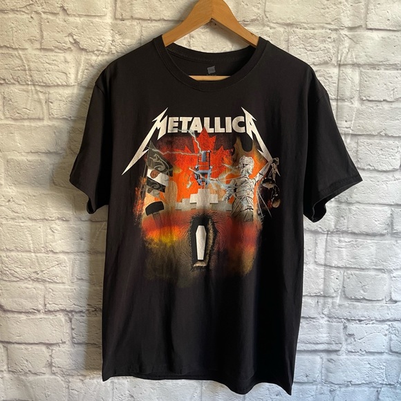 metallica Tops - METALLICA 2012 Canadian Tour Concert Tee T-Shirt